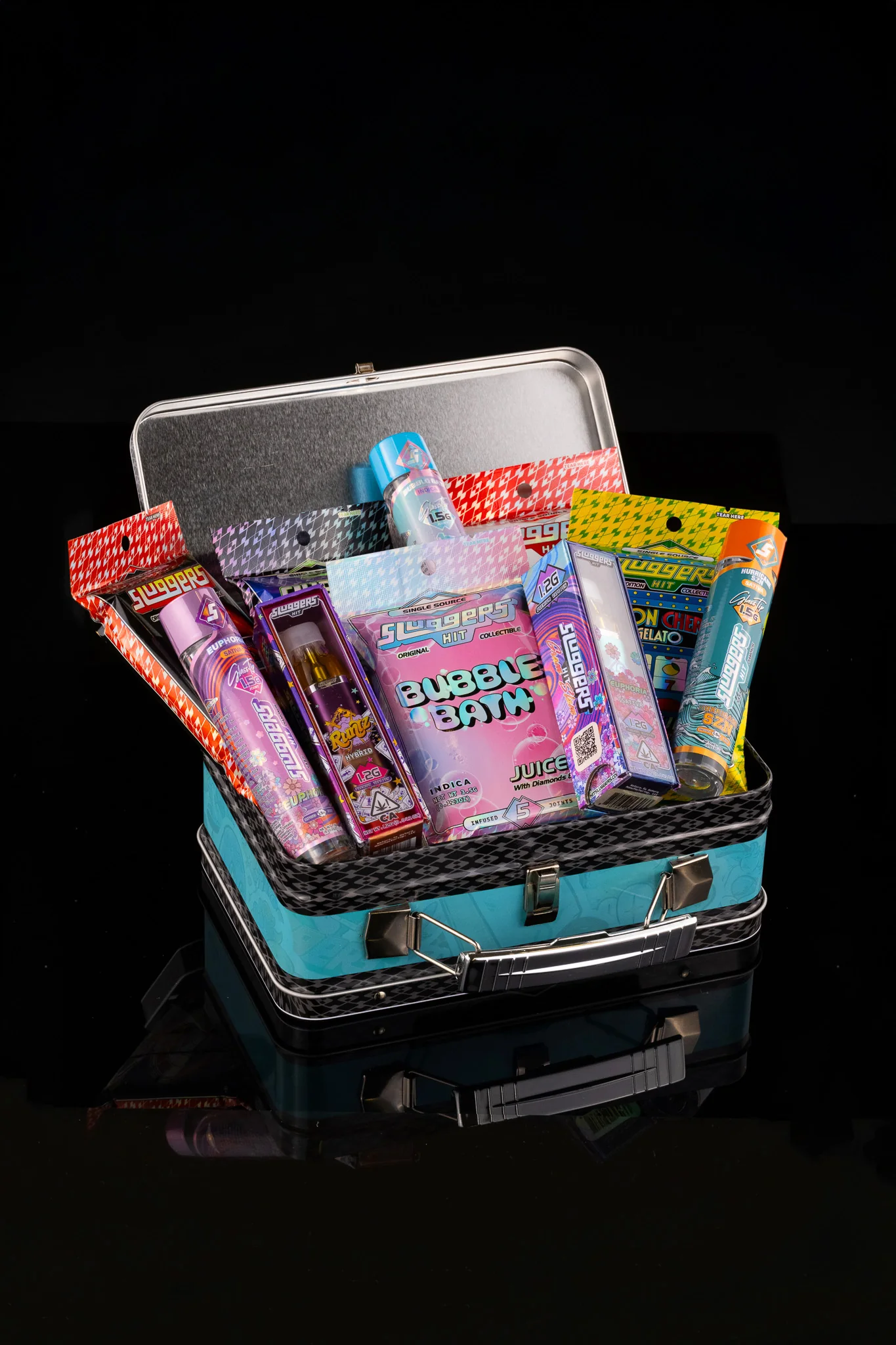 Sluggers Clubhouse Tin - Image 5